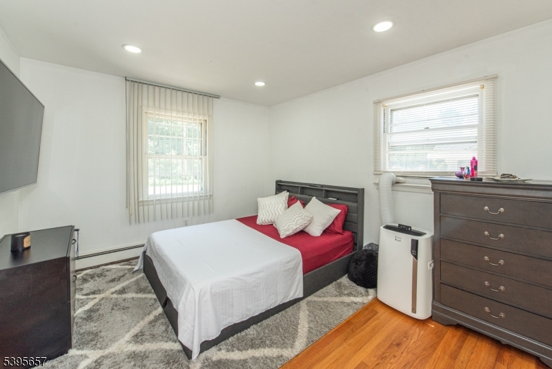 Lakefront Landing Channel - Residential