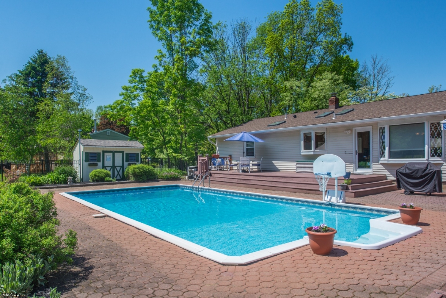 Schooleys Mountain - Residential