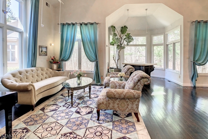 Spruce Edge - Residential