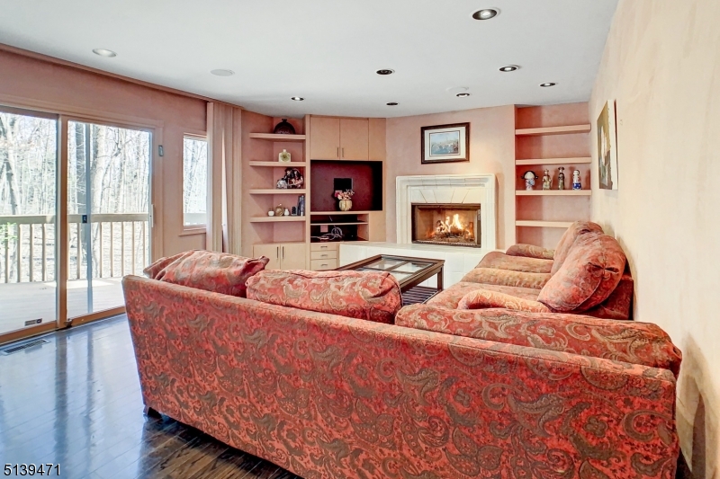 Spruce Edge - Residential
