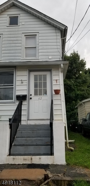 DOWNTOWN - Residential Lease
