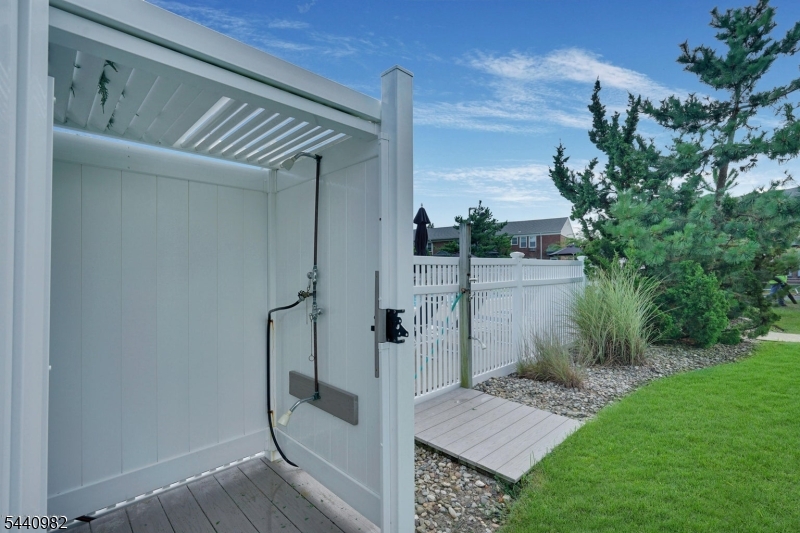 BAYHEAD BY THE SEA - Residential