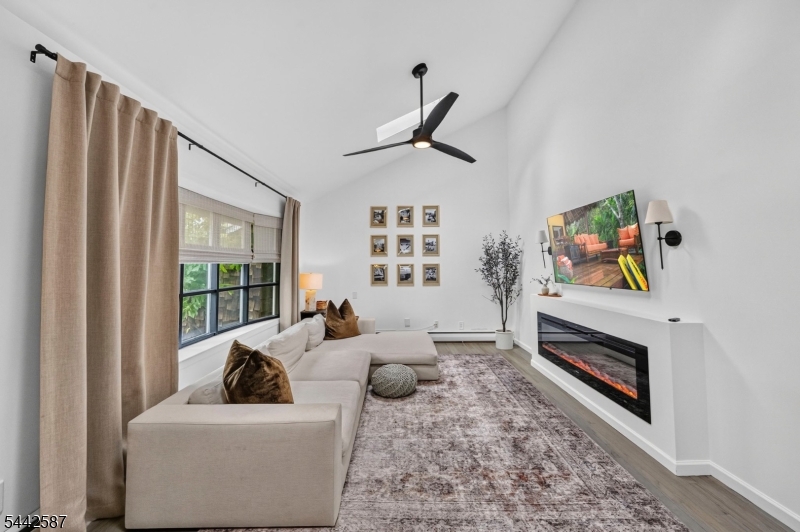Colonia - Residential
