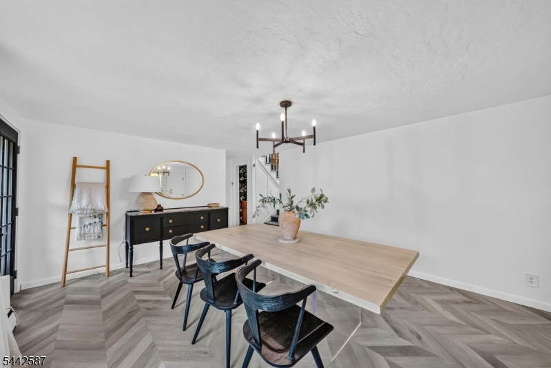 Colonia - Residential