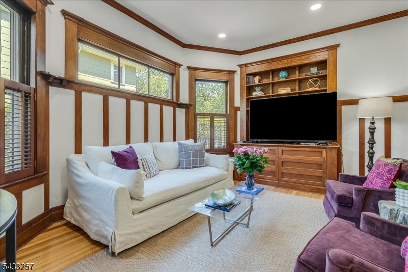 Upper Montclair - Residential