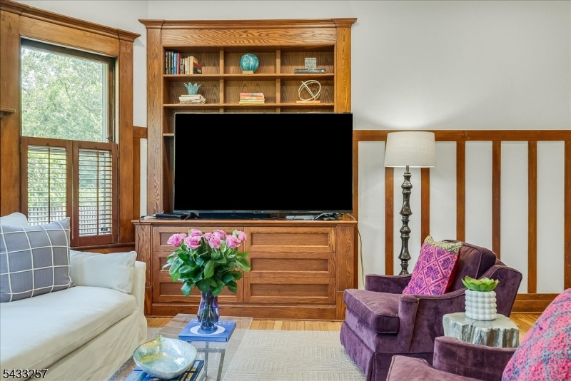 Upper Montclair - Residential