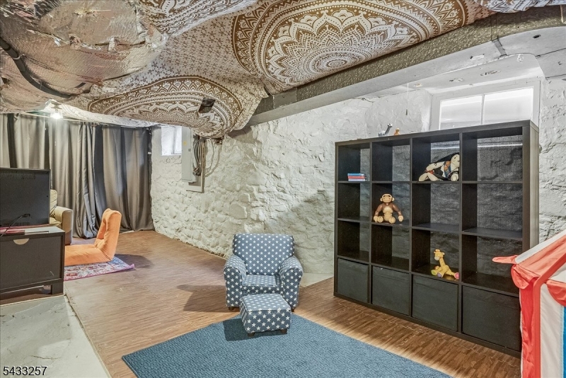 Upper Montclair - Residential