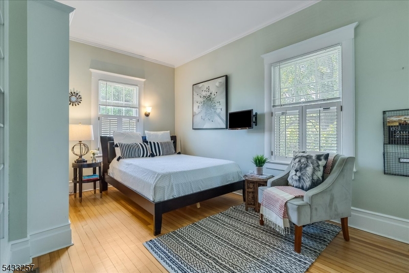 Upper Montclair - Residential