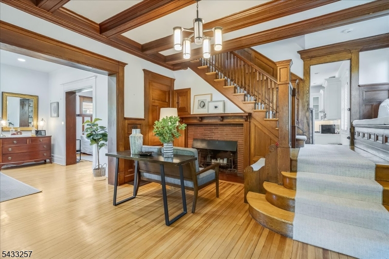 Upper Montclair - Residential