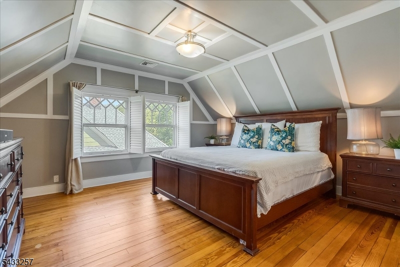 Upper Montclair - Residential
