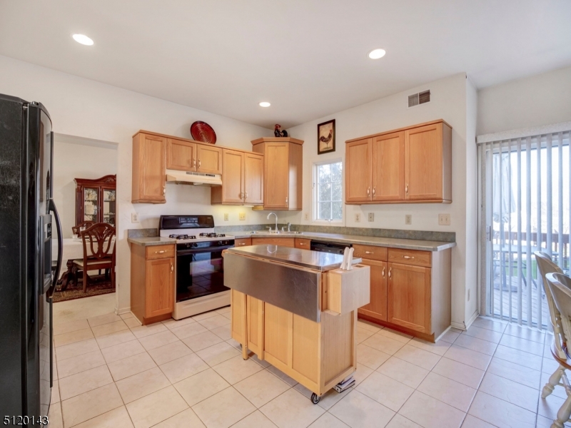 POETS PEAK - Residential