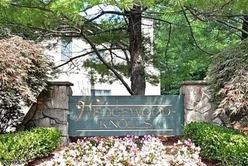 Wedgewood knolls - Residential