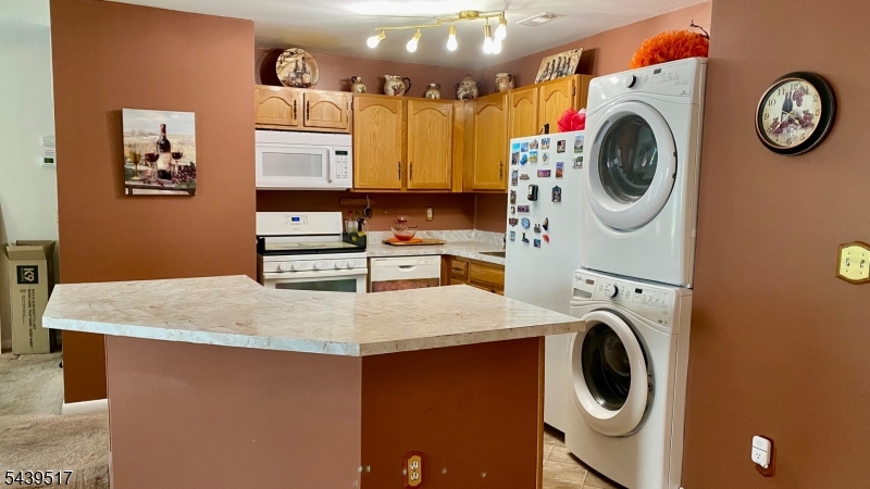 Falcon Ridge - Residential