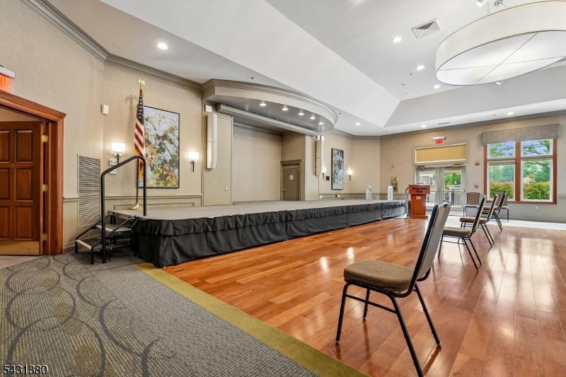 Somerset Run - Residential