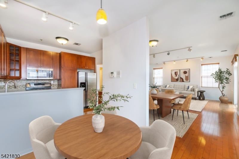 Cambridge Crossings - Residential Lease