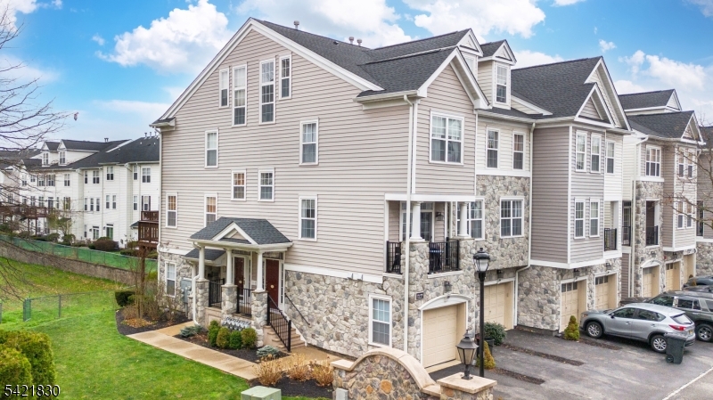 Cambridge Crossings - Residential Lease