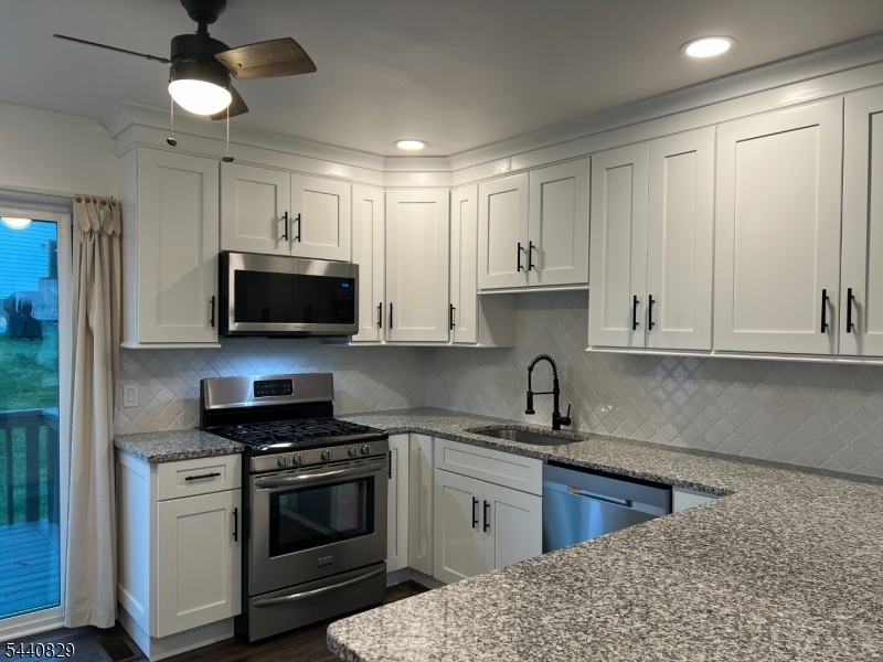 Sun Ridge - Residential Lease