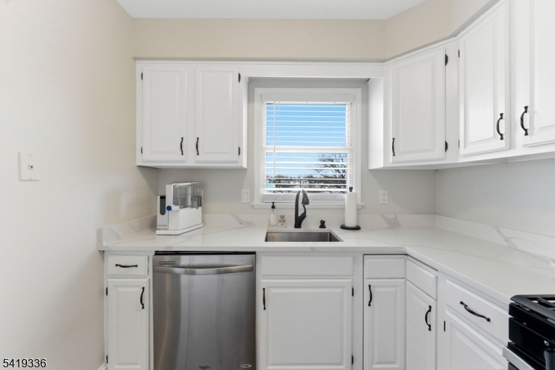 lyndhurst - Residential