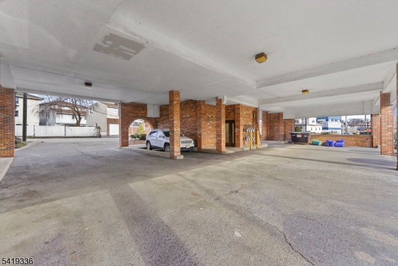 lyndhurst - Residential