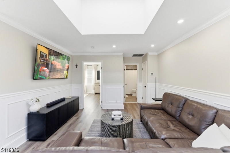 lyndhurst - Residential
