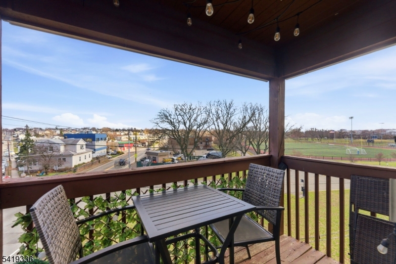 lyndhurst - Residential