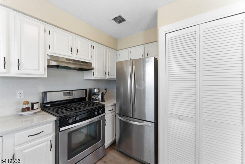 lyndhurst - Residential