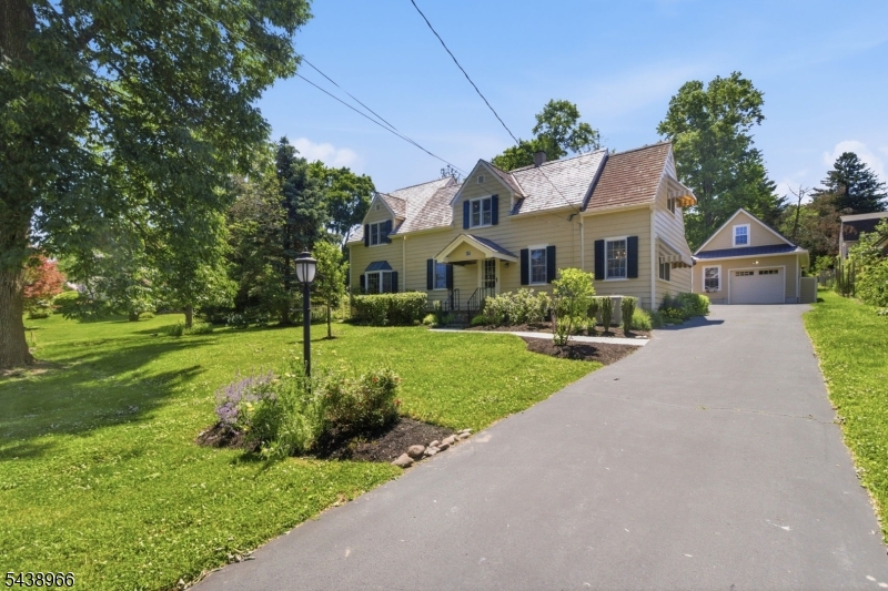 Cottage Hill - Residential