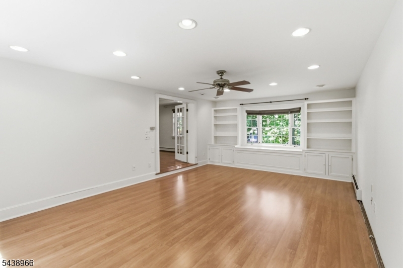 Cottage Hill - Residential