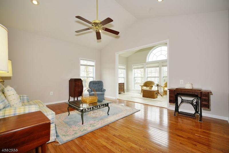 SOMERSET RUN - Residential