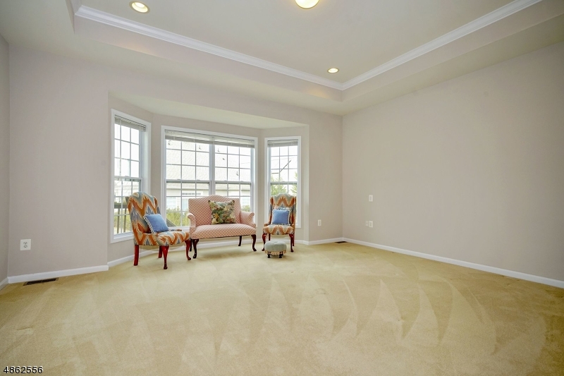 SOMERSET RUN - Residential