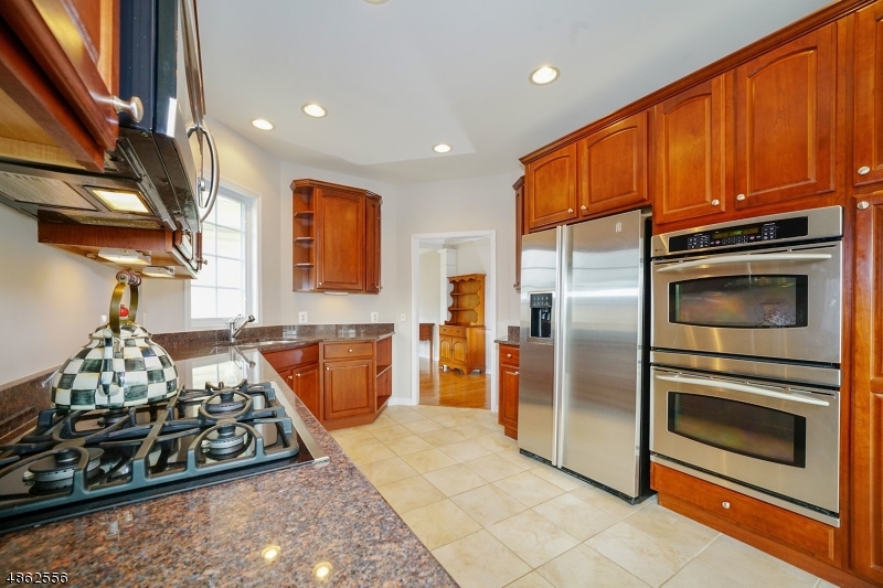 SOMERSET RUN - Residential