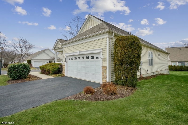 SOMERSET RUN - Residential
