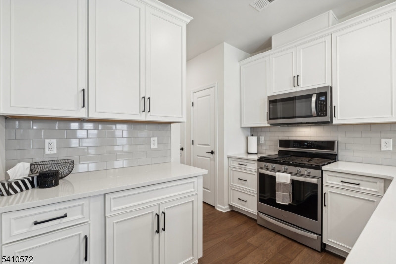 Townshome at Vermella - Residential