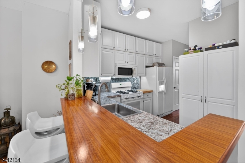 Cambridge Heights - Residential