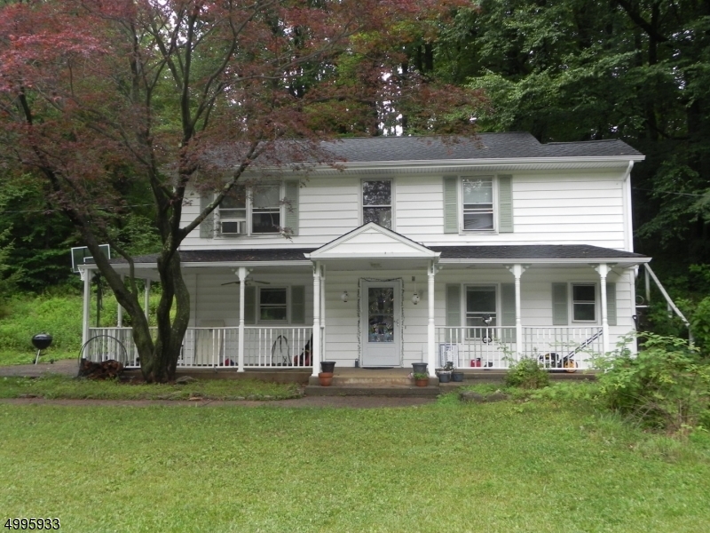 Get away from it all in scenic Randolph, NJ. Fantastic , affordable opportunity to live in quiet seclusion, in wooded privacy. Great to start or downsize to.  This house offers privacy, yet convenient to schools, shopping, commuter routes to NYC and Morristown.  Newer Furnace roof and appliances!