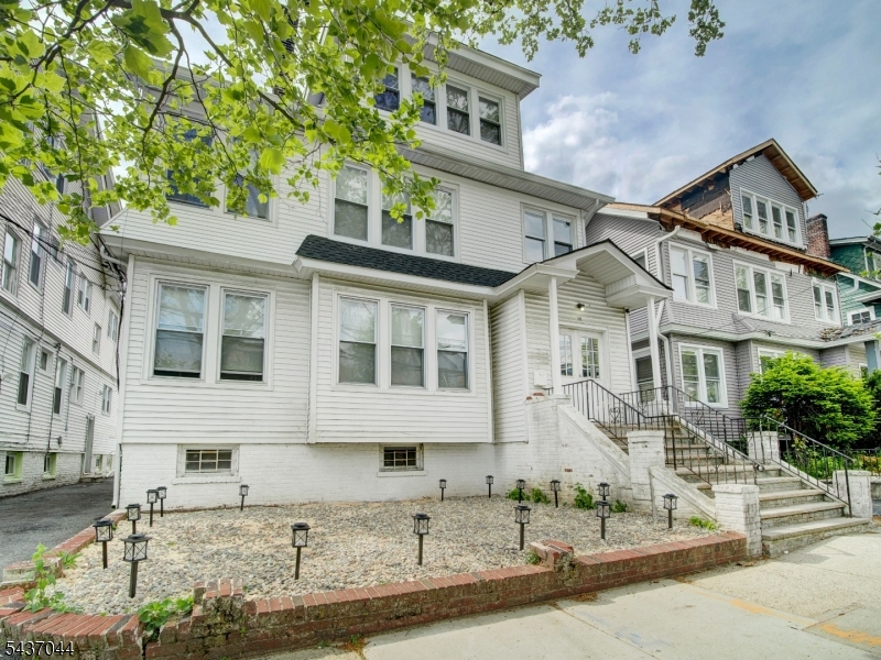 Beautifully renovated 3-bedroom, 1-bath apartment offering sun-filled rooms, a stylish new kitchen, and central heating and air. Ideally situated only two blocks from Seton Hall University and moments from local shopping, schools, transit options, and nearby houses of worship. A perfect blend of comfort and convenience.