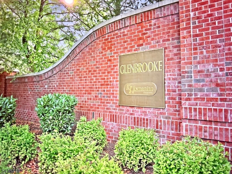 Glenbrooke - Residential