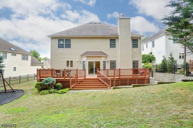 Glenmont Commons - Residential