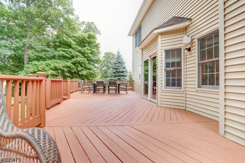 Glenmont Commons - Residential