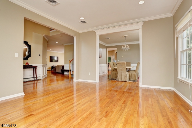 Glenmont Commons - Residential