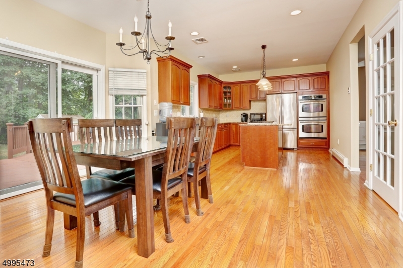 Glenmont Commons - Residential