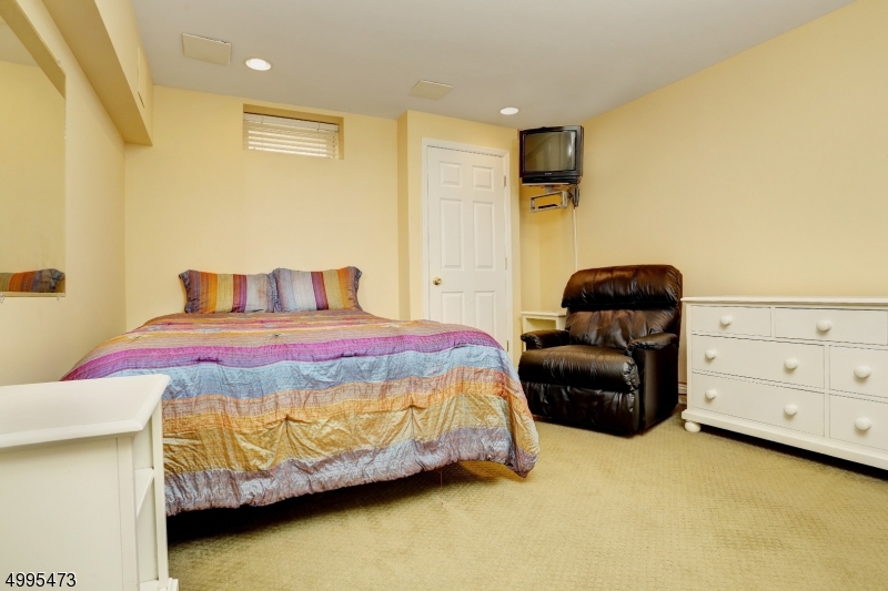 Glenmont Commons - Residential