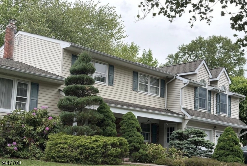 Country Club estates - Residential
