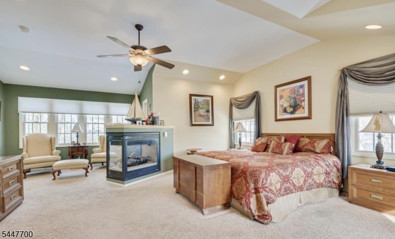 Country Club estates - Residential