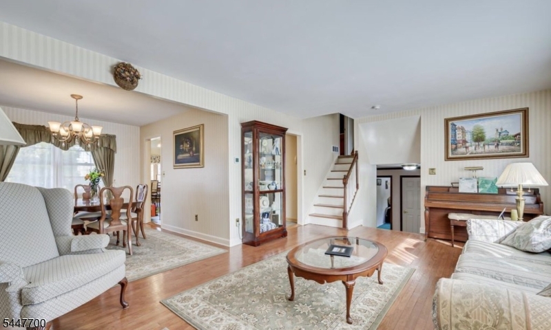 Country Club estates - Residential