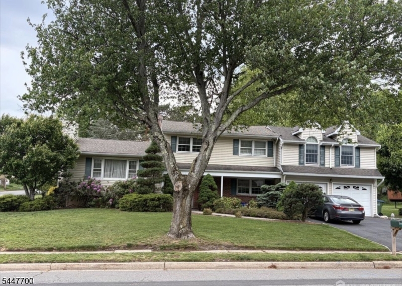 Country Club estates - Residential