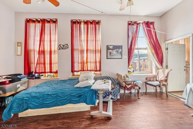 Condo - Residential