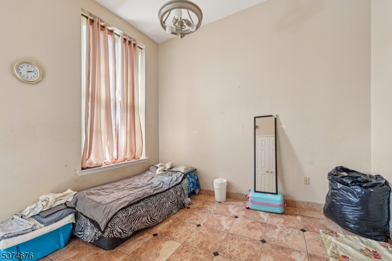 Condo - Residential