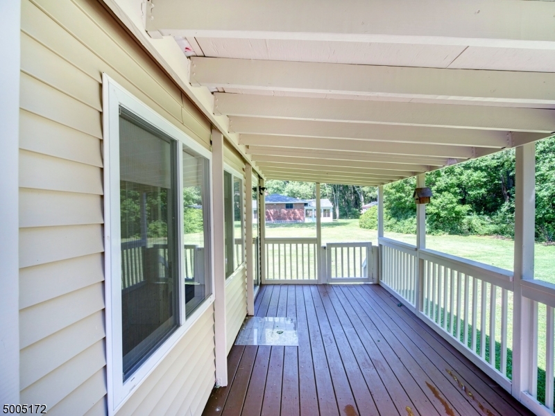 BUDD LAKE - Residential