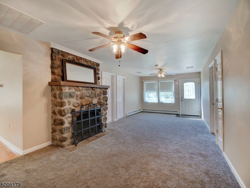 BUDD LAKE - Residential